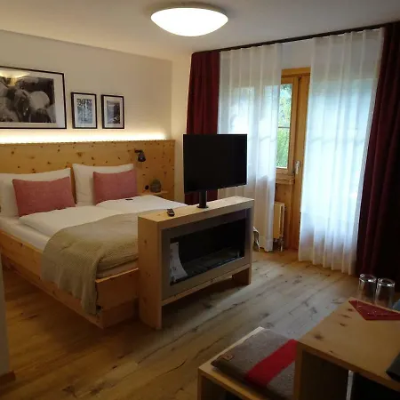 Schorta's Alvetern - Boutique & Restaurant 3* Ardez