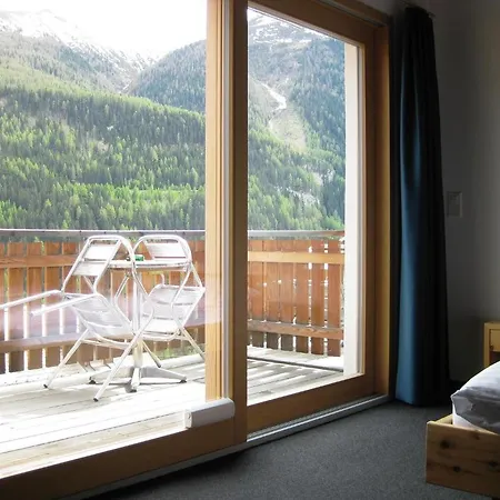 Schorta's Alvetern - Boutique & Restaurant 3* Ardez